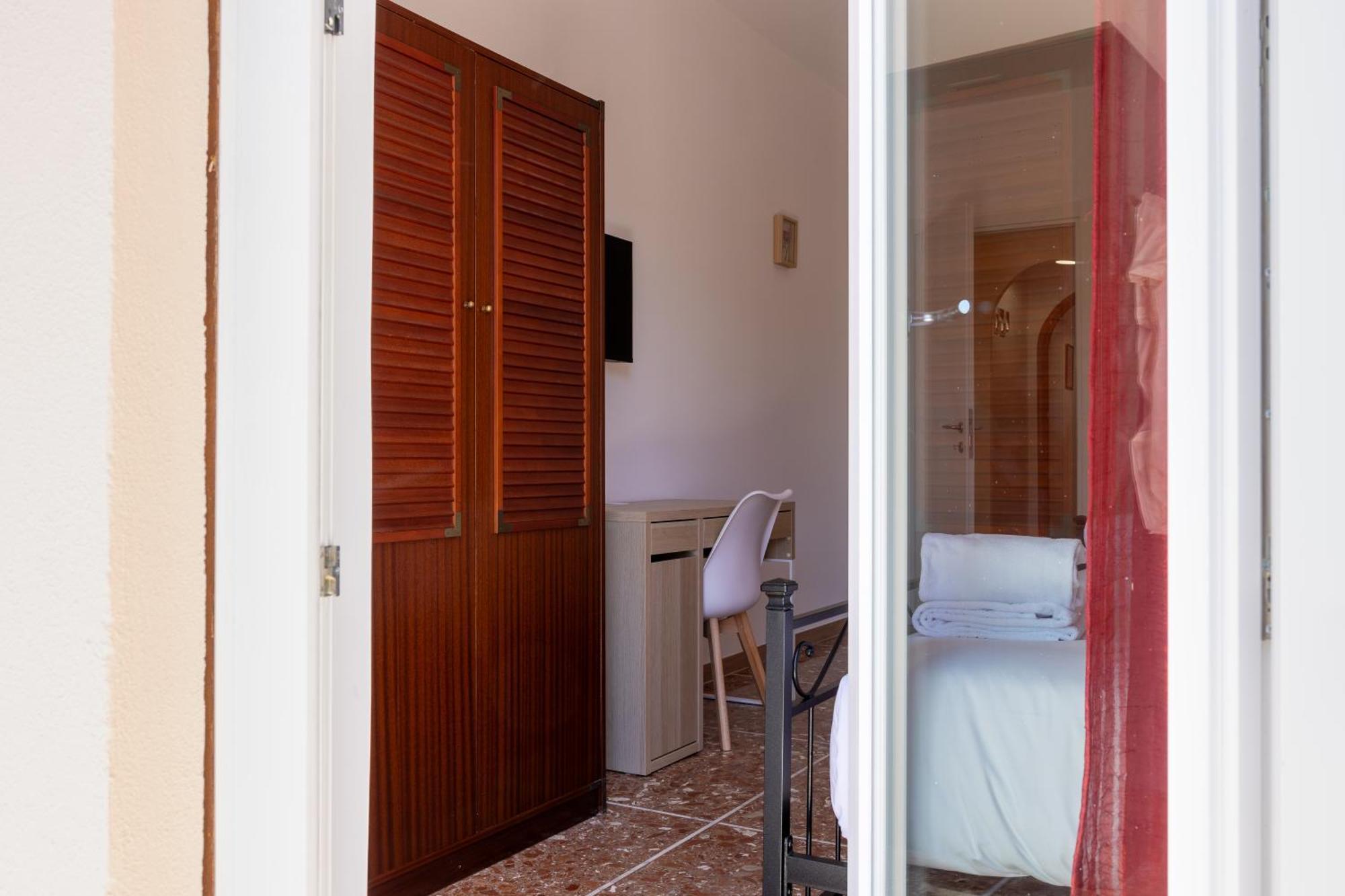 Apartmán Domus Angelina Řím Exteriér fotografie